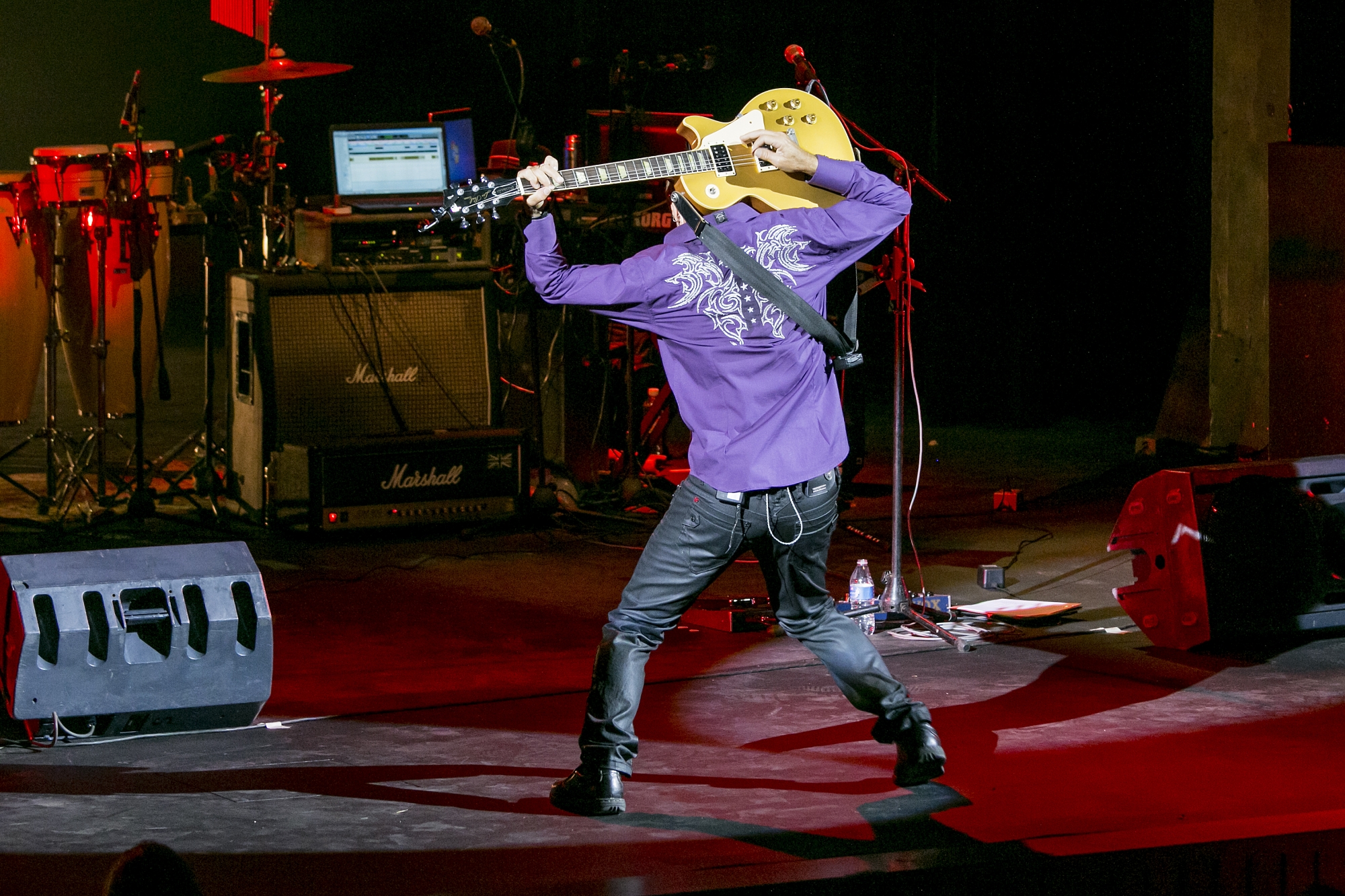 Live InConcert The Zippers Band · Official site.